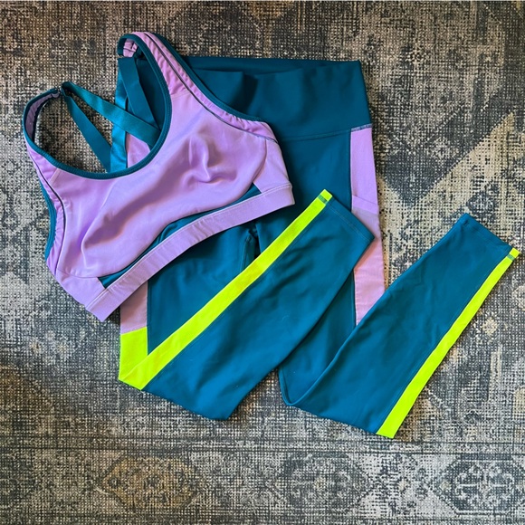 Fabletics Pants - Fabletics Powerhold Leggings and Bra Bundle